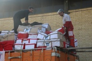 تلاش شبانه روزی کارکنان صنایع نساجی در پشتیبانی و ارسال اقلام به مناطق زلزله زده غرب کشور